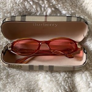 Vintage Burberry peach sun glasses
